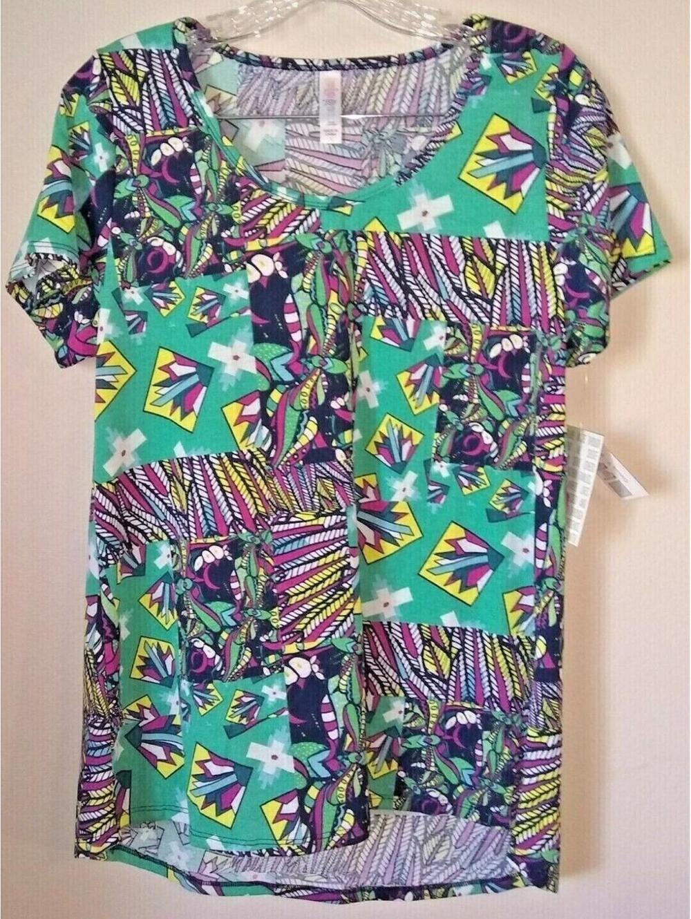 LuLaRoe Short Sleeve Classic Fun Geometric Print TShirt Womens Size Small